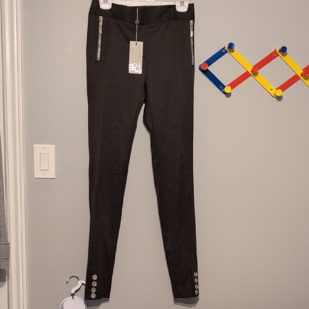 Chic Brown Skinny Pants with Zipper Accents